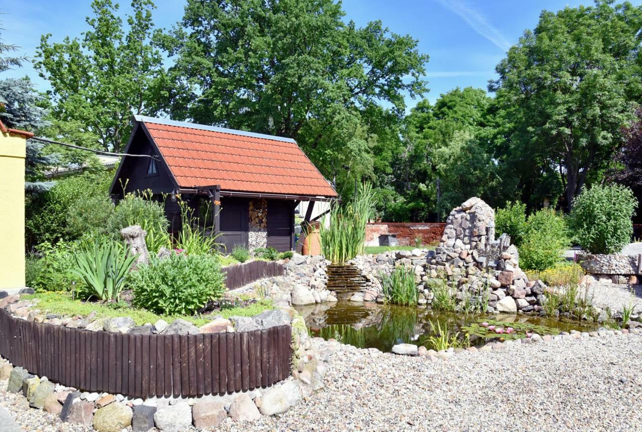 Ferienhaus "Am Gutspark" Alt Tucheband 외부 사진